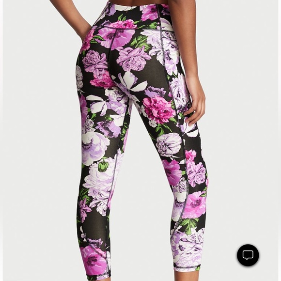 NWT Victoria’s Secret Incredible Essential Leggings - Picture 2 of 16